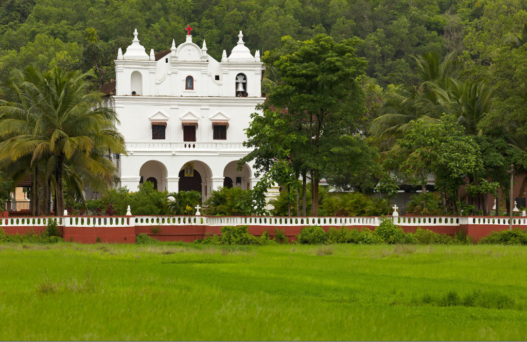StAnne-Church-Parra-Goa-1 (1)
